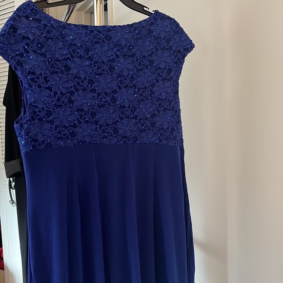 Blue sequin plus size dress - Picture 3 of 3